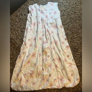 Halo zip up sleep sack floral print size medium (6-12 months)